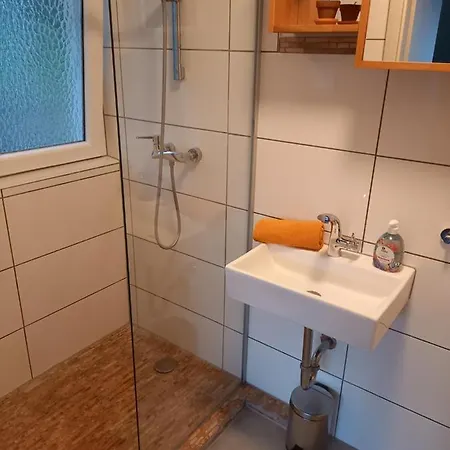 بيت للعطل Zwoelfenstein Mit 3 Dtv Sternen Ausgezeichnet باد هازبرغ