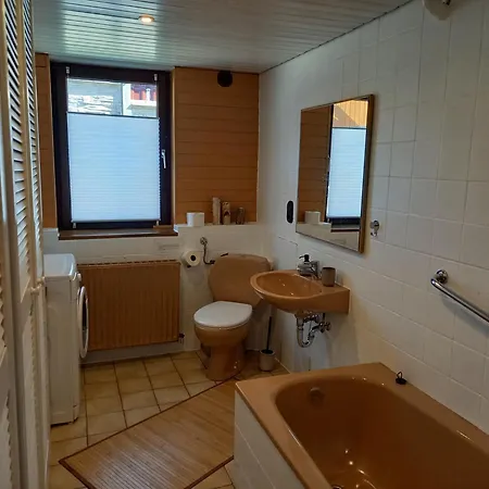 Zwoelfenstein Mit 3 Dtv Sternen Ausgezeichnet بيت للعطل باد هازبرغ